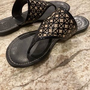 Tory Burch Navy flat sandals 7